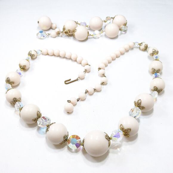 Vintage 1960s Lucite & Crystal Beaded Necklace Bracelet Set - Picture 8 of 10